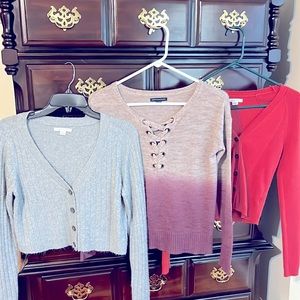 ⬇️3 Bundle of AEO SWEATERS/CARDIGANS⬇️ Sizes 2 SM & 1 XS, Colors Vary, EUC!💯